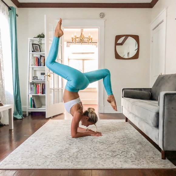 Meet your Posher, Meg - Picture 1 of 1